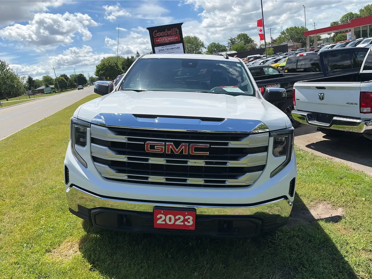 GMC Sierra 1500 снимка GMC Sierra 1500