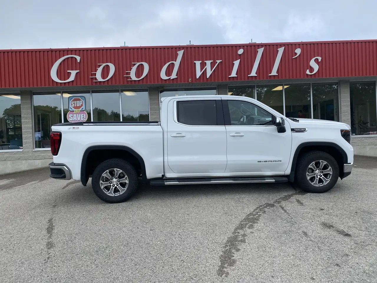 2023 GMC Sierra 1500