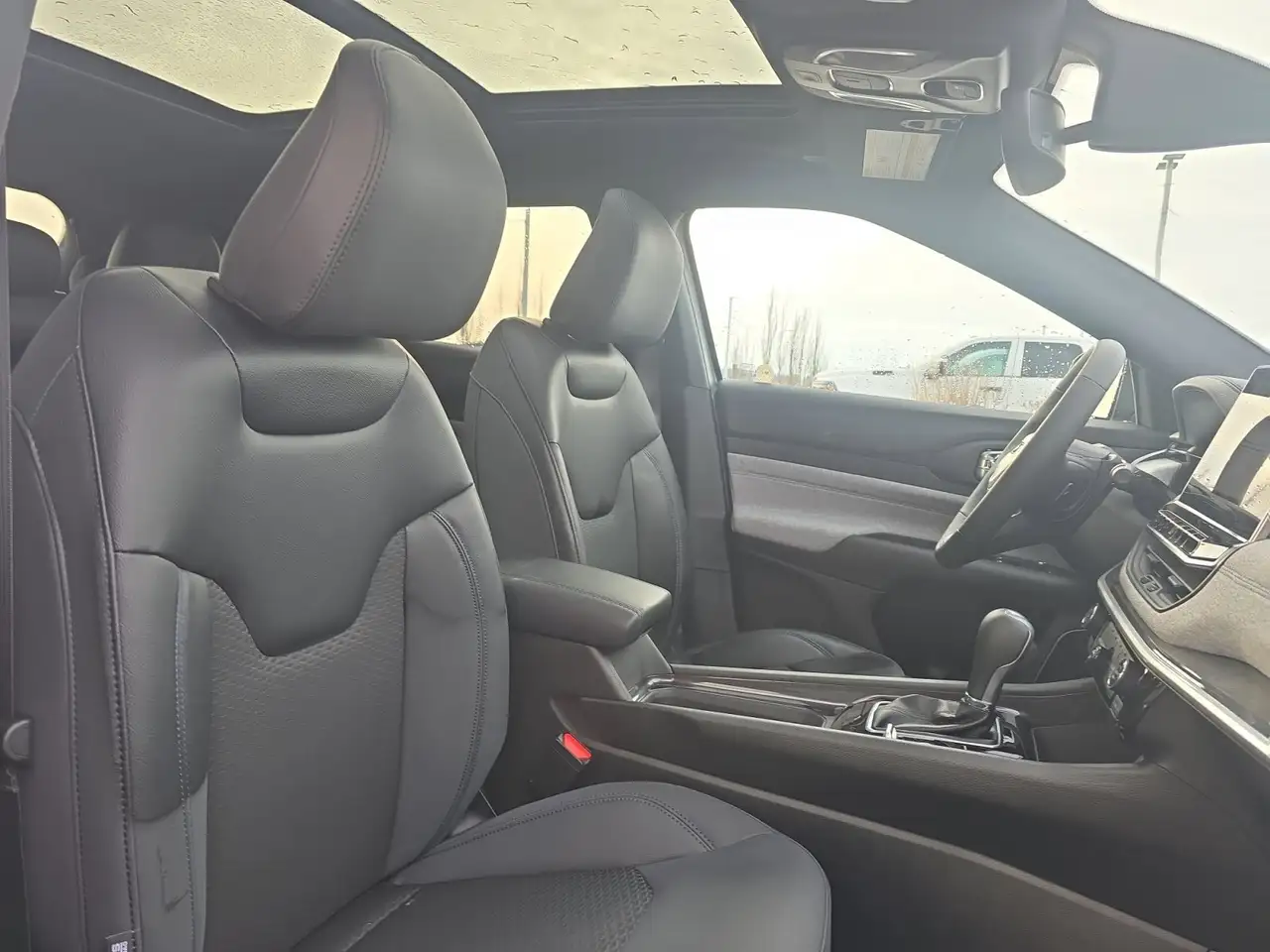Jeep Compass снимка Jeep Compass