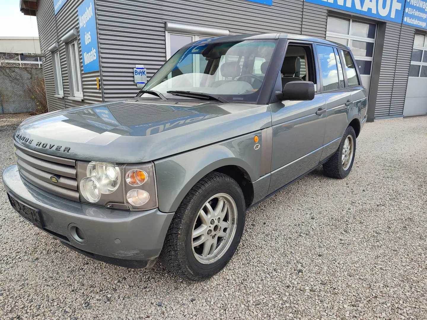 Land Rover Range Rover V8 Vogue zelena - 1