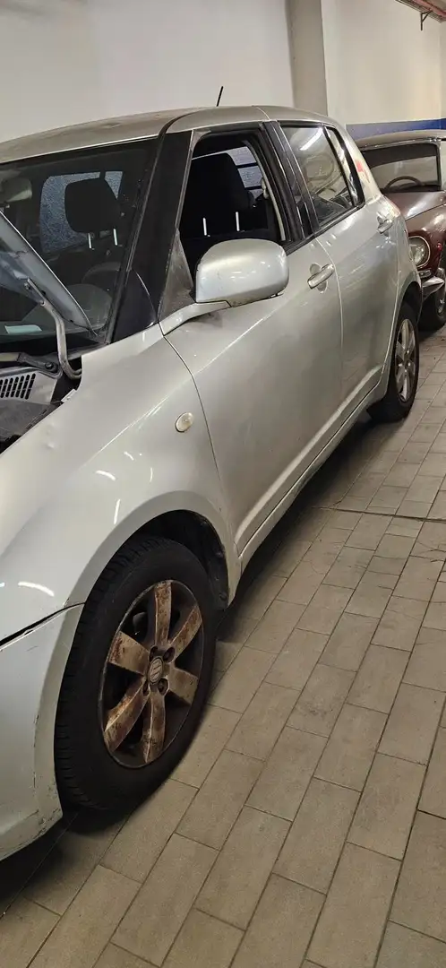Suzuki Swift Swift IV 2005 5p 1.3 16v GL 4x4 Argento - 2
