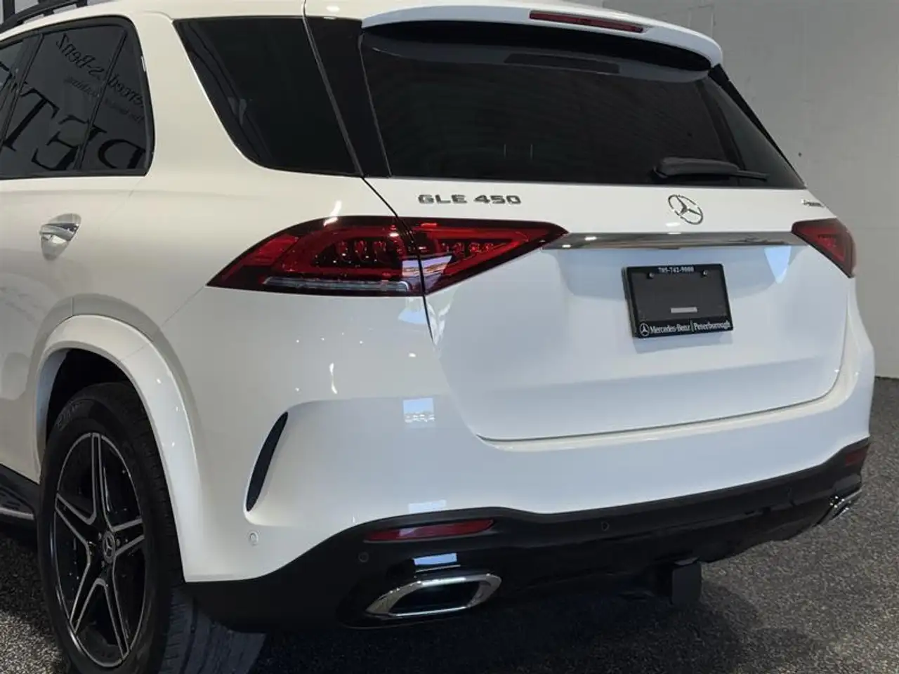 Mercedes-Benz GLE снимка Mercedes-Benz GLE