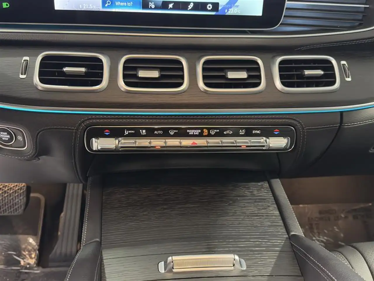 Mercedes-Benz GLE снимка Mercedes-Benz GLE