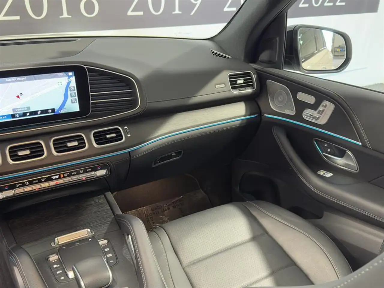 Mercedes-Benz GLE снимка Mercedes-Benz GLE