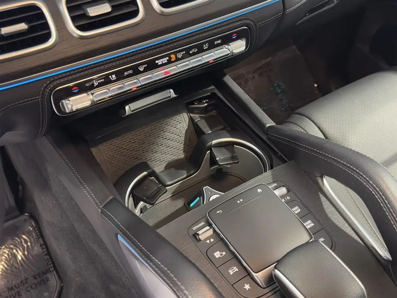 Mercedes-Benz GLE снимка Mercedes-Benz GLE