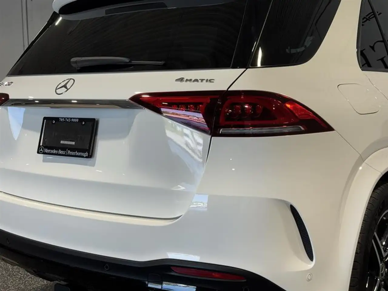 Mercedes-Benz GLE снимка Mercedes-Benz GLE
