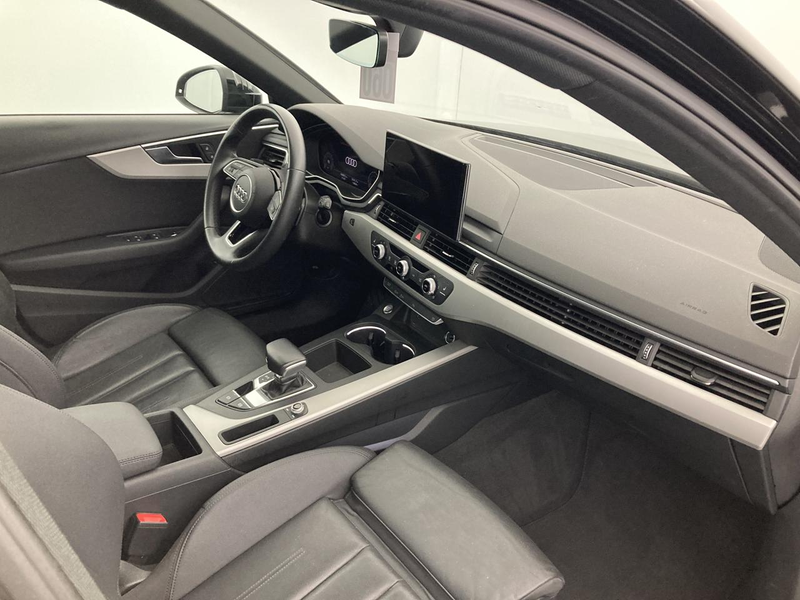 Audi A4 Business Edition S line 35 TFSI 110kW (150ch) S tronic — photo 10