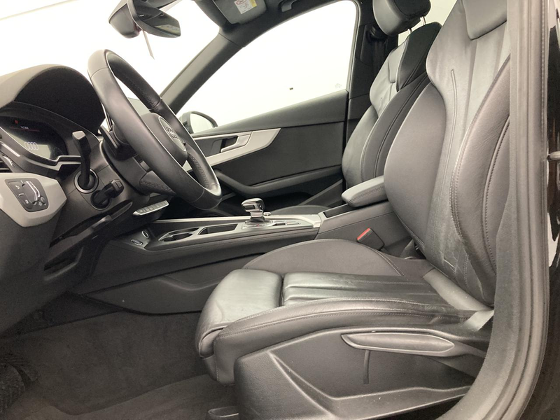 Audi A4 Business Edition S line 35 TFSI 110kW (150ch) S tronic — photo 25