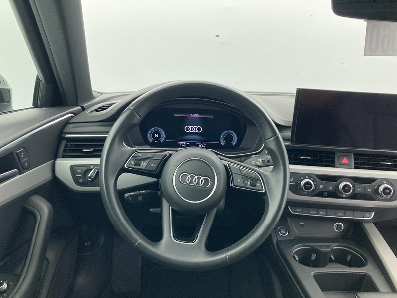 Audi A4 Business Edition S line 35 TFSI 110kW (150ch) S tronic — photo 9
