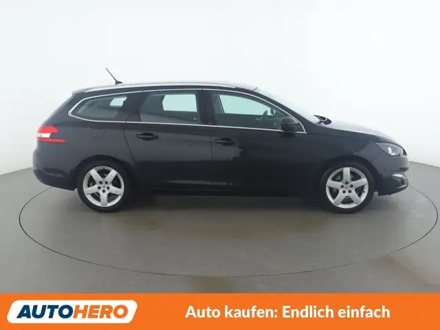 Peugeot 308 view 7