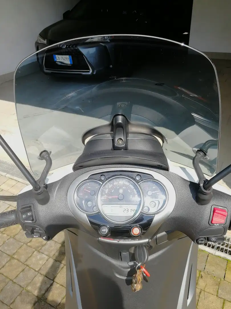 Piaggio Beverly 350 Blanco - 1