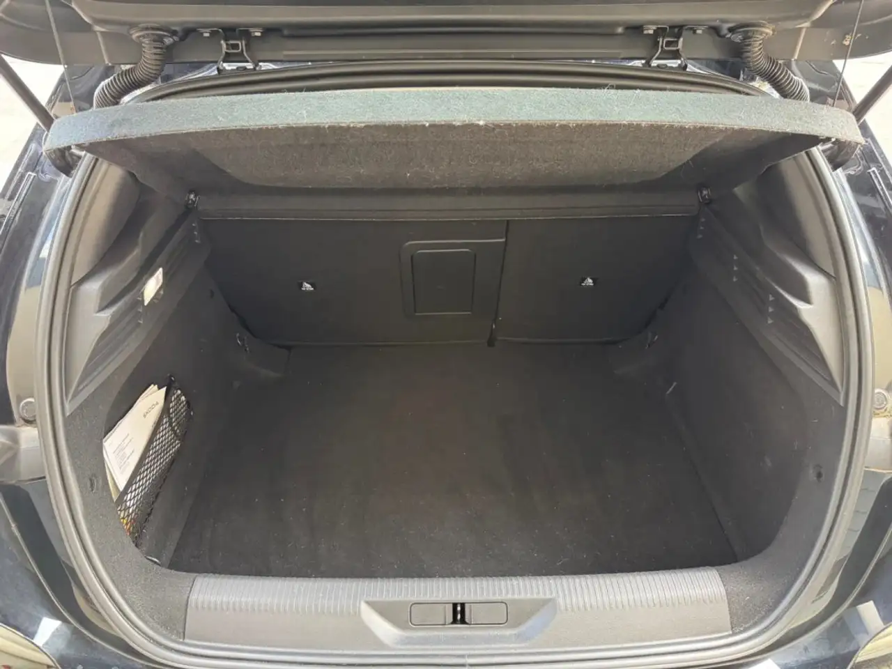 Peugeot 308 308 SW — photo 22