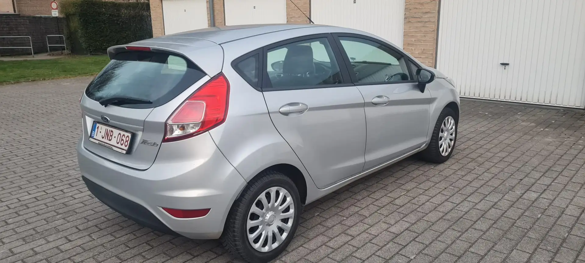 Ford Fiesta Fiesta 1.0 Start-Stop Trend Gri - 2