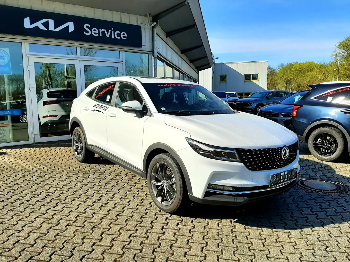 DFSK Fengon 5 1.5T CVT Automatik LED NAVI PANO Weiß - 2