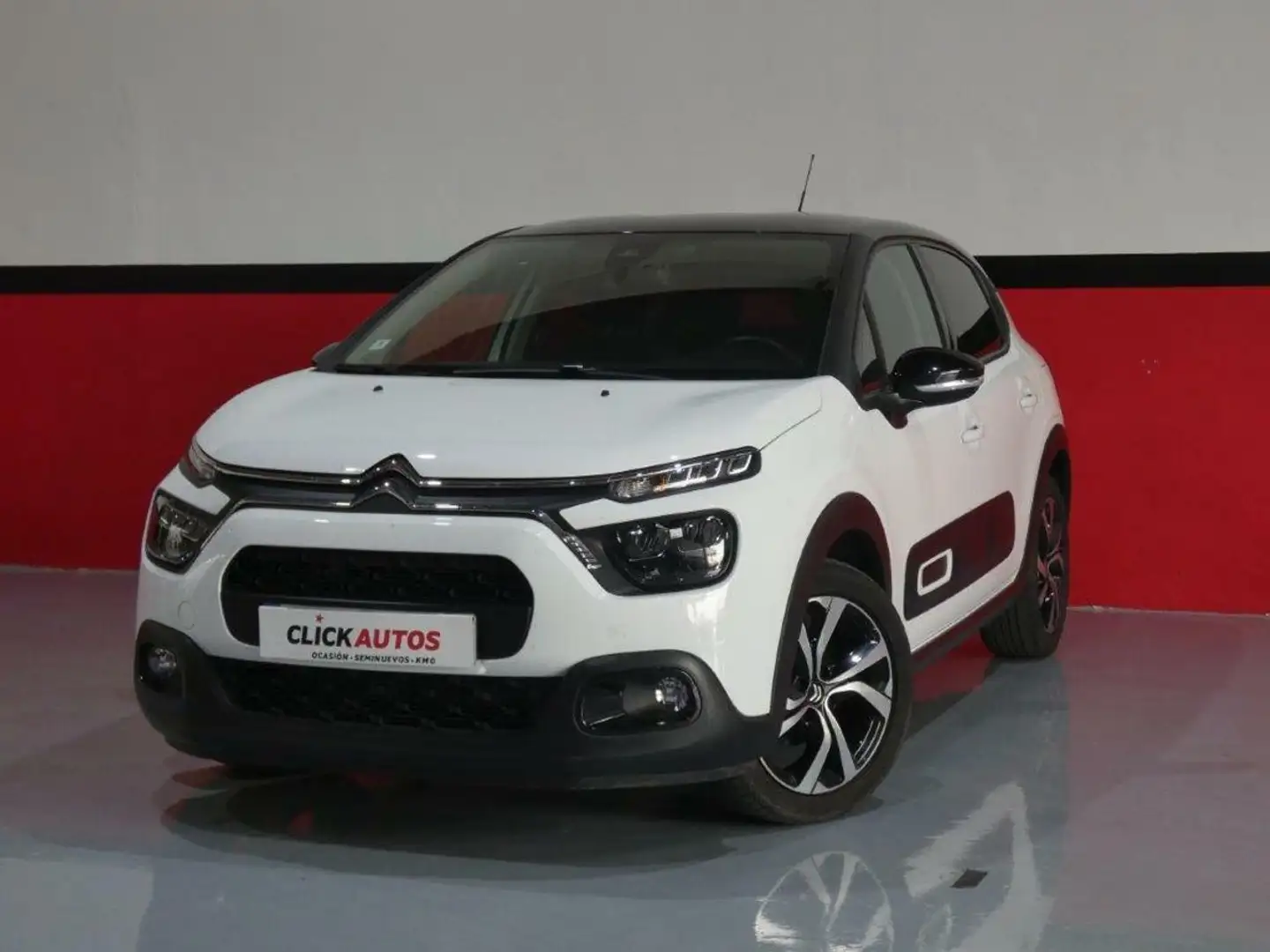 Citroen C3 1.2 PureTech S&S Shine 110 Wit - 1