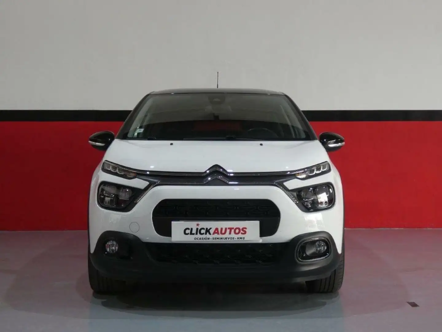 Citroen C3 1.2 PureTech S&S Shine 110 Wit - 2