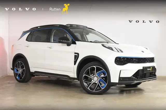 Lynk & Co 01