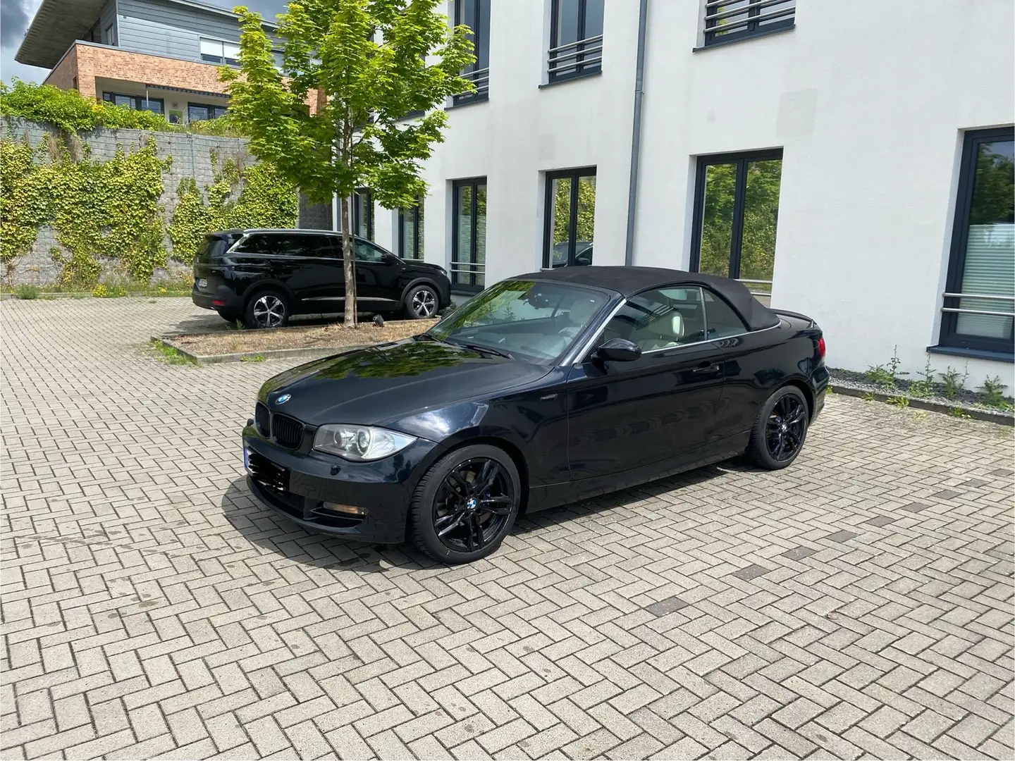 BMW 120 120i Cabrio.  Vollausstattung! TÜV NEU! Schwarz - 2