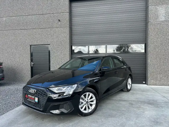 Audi A3 A3 30 TFSI Sportback ATTRACTION