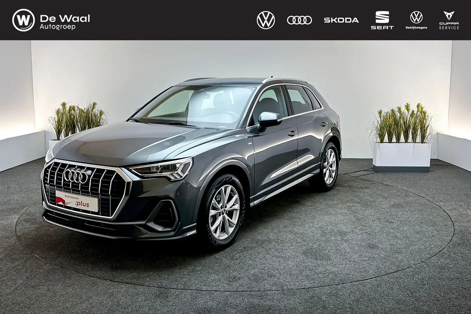 Audi Q3 35 TFSI 150pk S tronic S Line | S line, Cruise Con Grijs - 1