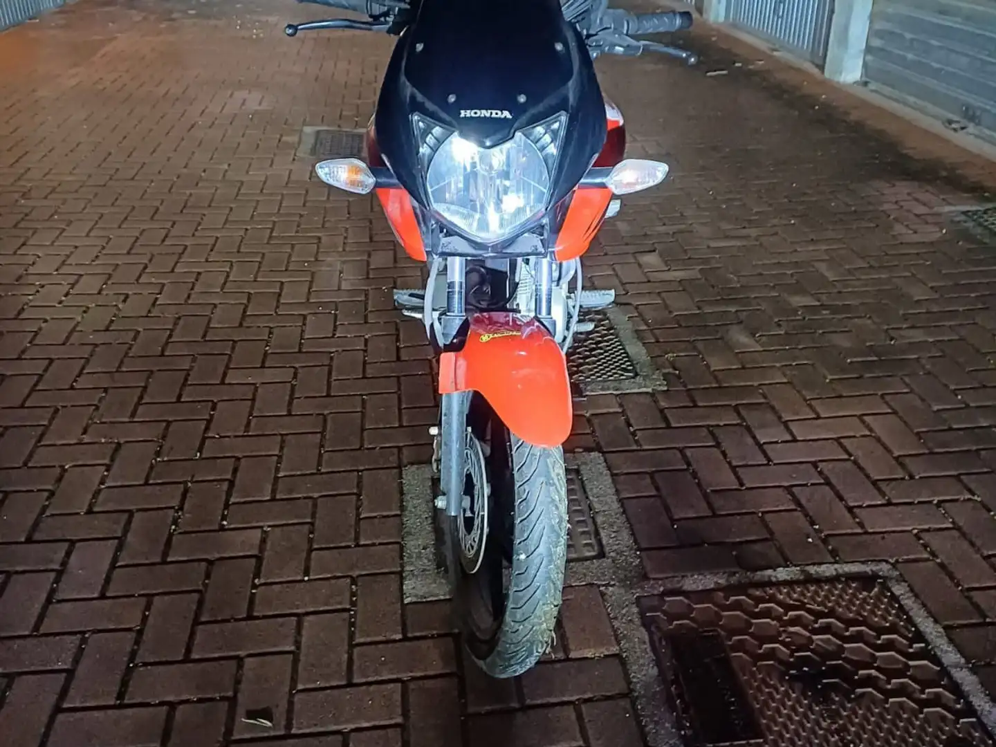 Honda CBF 125 Czerwony - 1