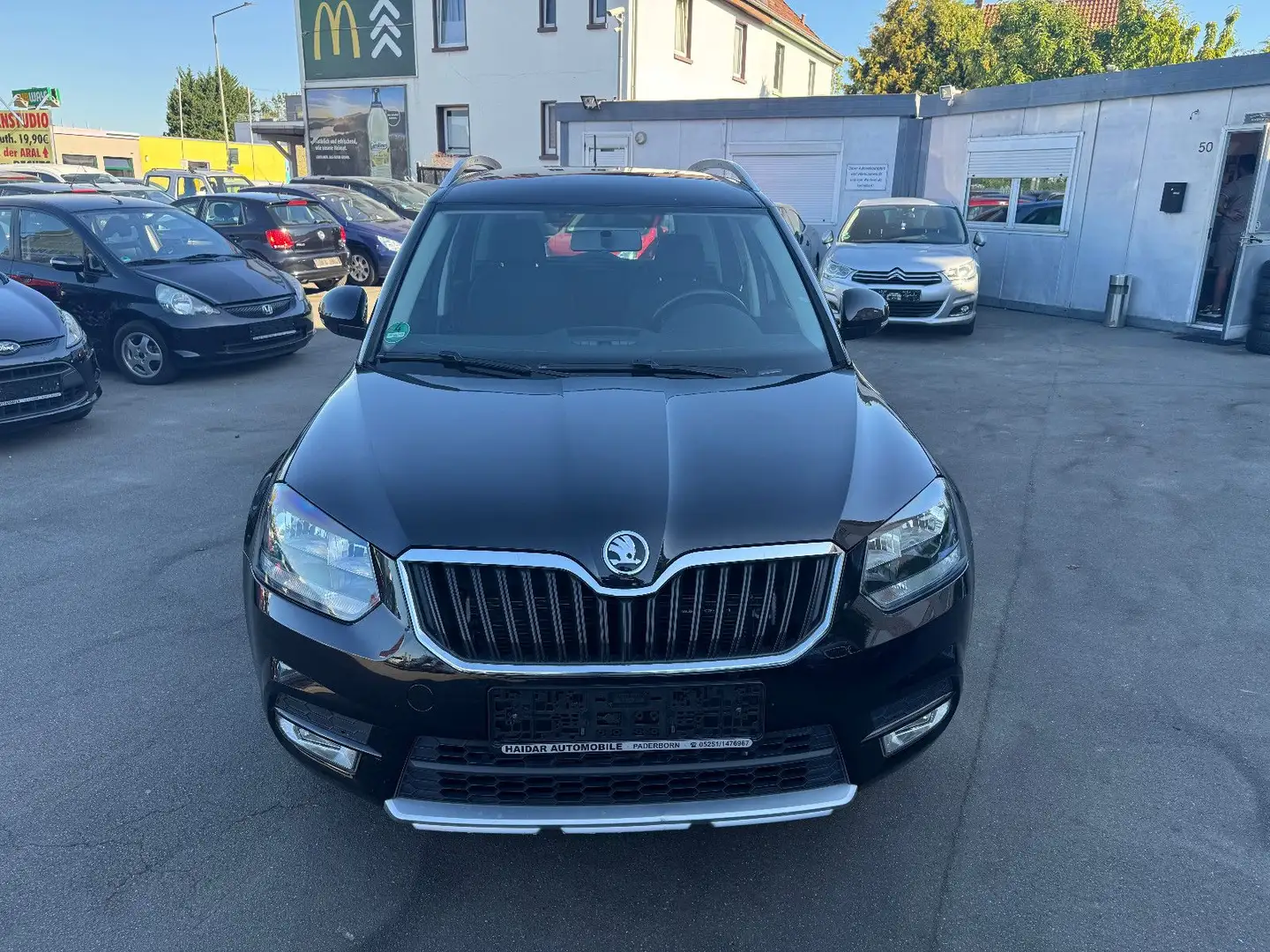 Skoda Yeti Ambition Schwarz - 2