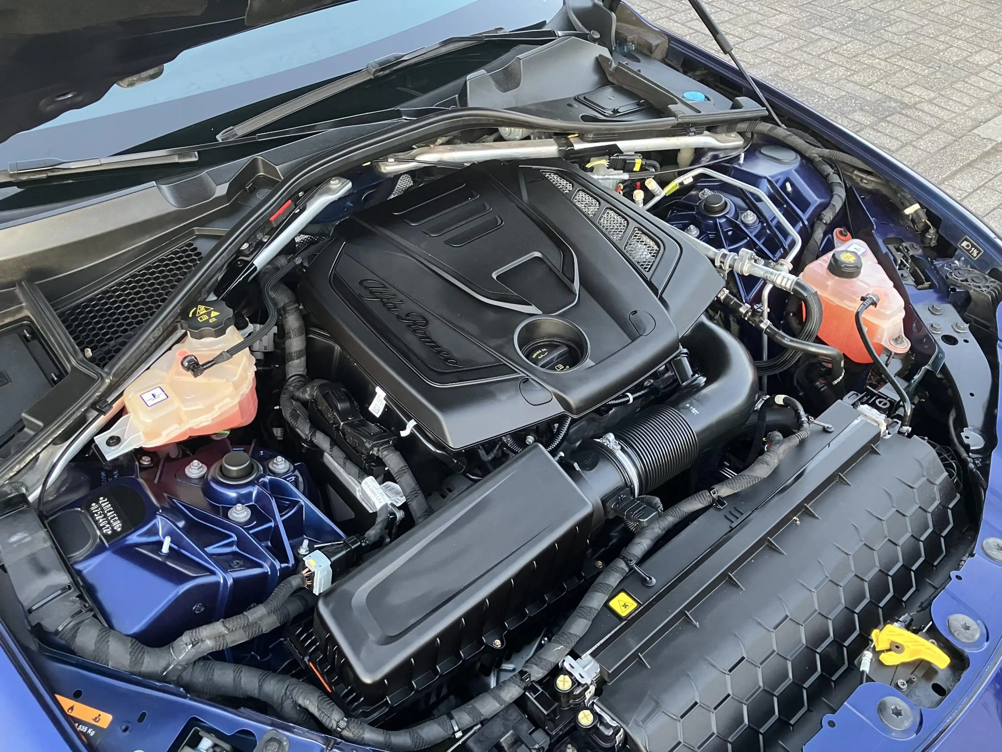 Alfa Romeo Giulia 2.0T Super — photo 5