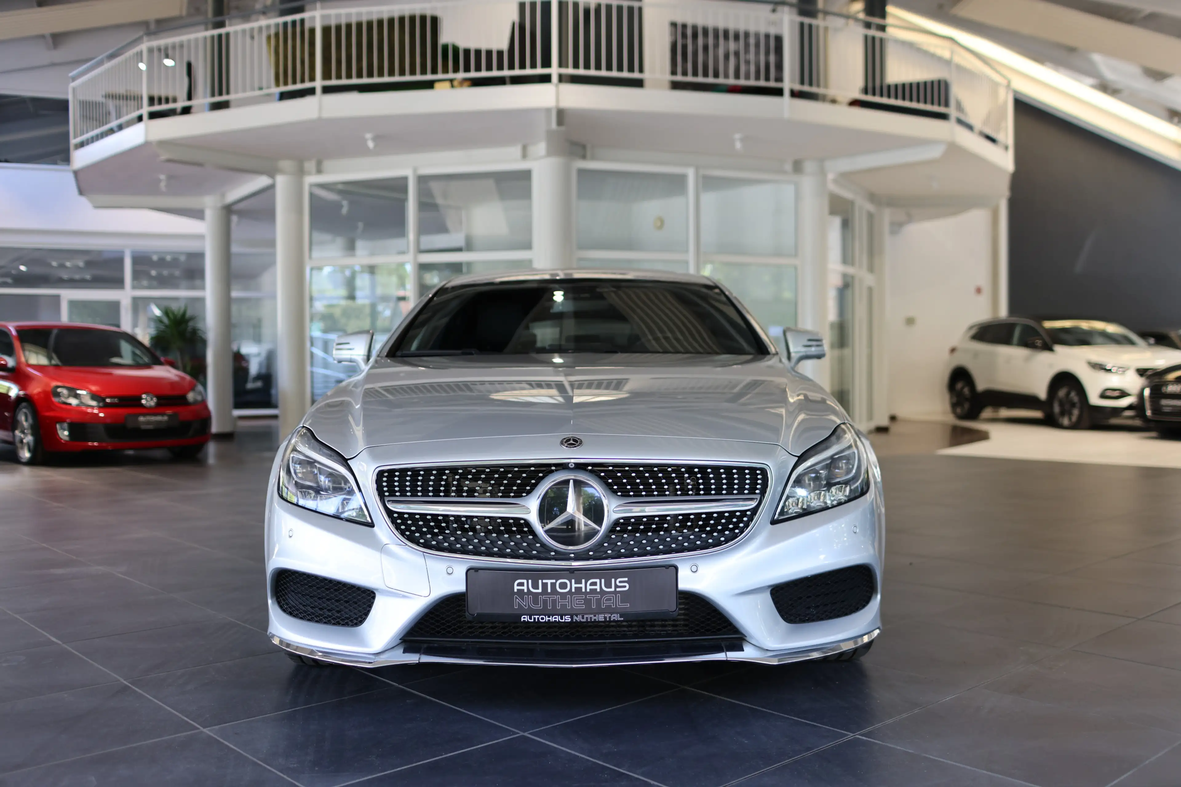 Mercedes-Benz CLS 350 d 4M AMG-LINE MULTIBEAM — photo 2