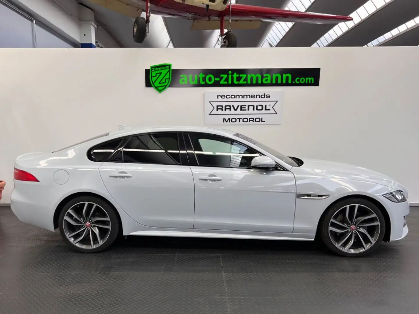 Jaguar XF R-Sport *MERIDIAN*NAVI*CAM*ACC*HUD*20 ZOLL* Blanco - 1