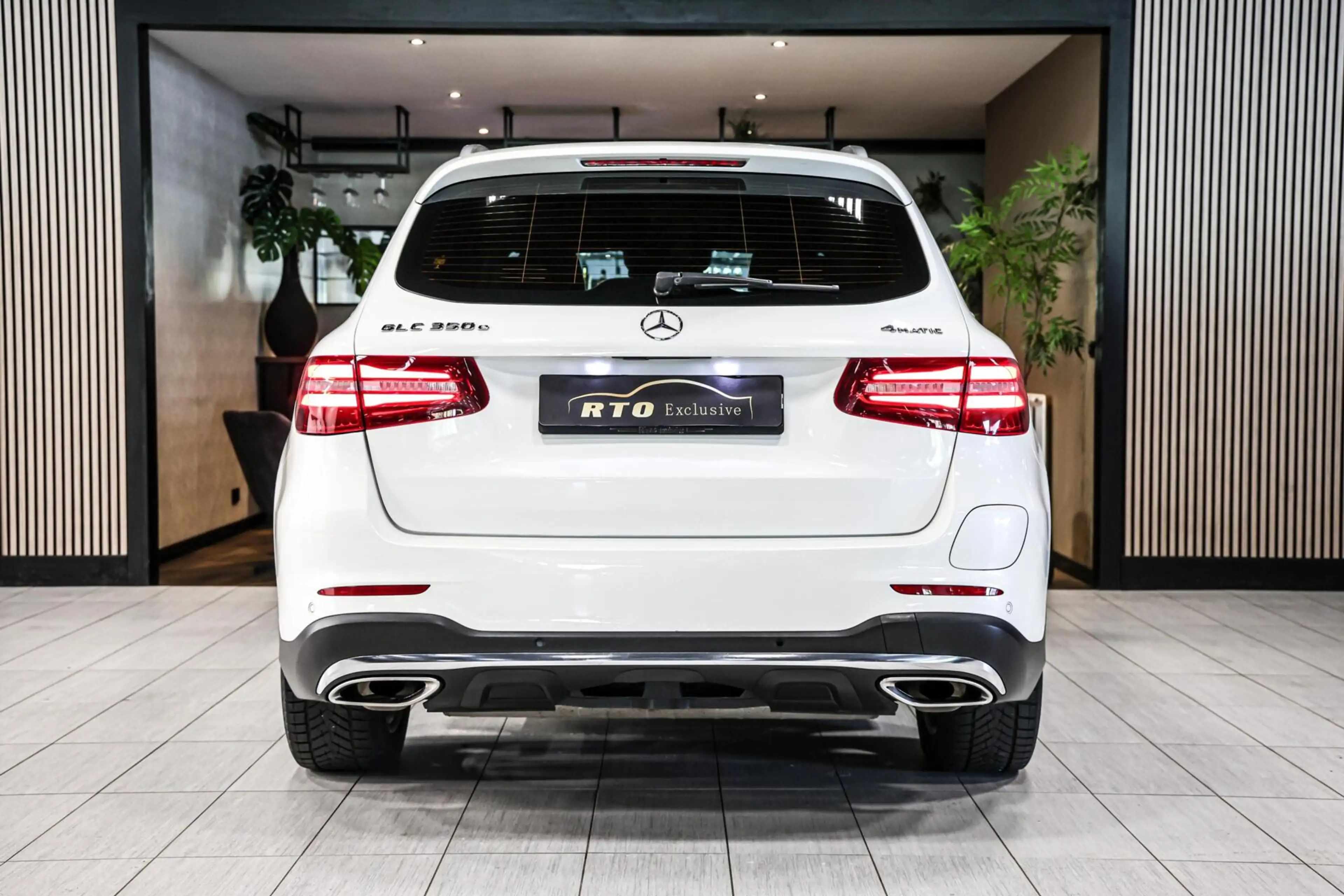 Mercedes-Benz GLC 350 350e 4MATIC AMG Premium Plus|Pano|verkoeling|Trekh — photo 12