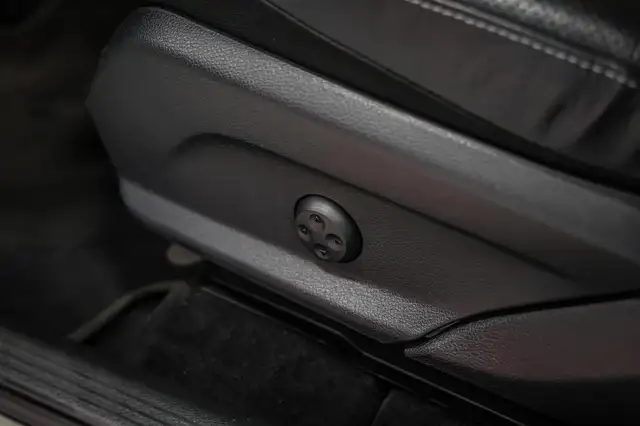 Mercedes-Benz GLC view 11