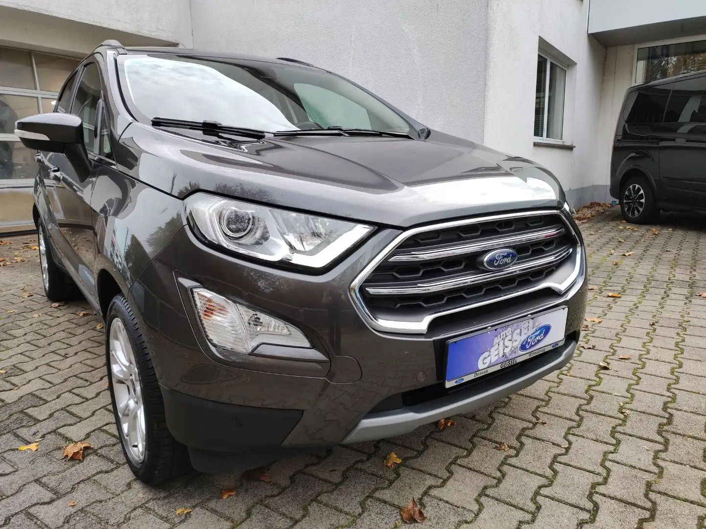 Ford EcoSport Titanium,LED.Navi.KeyFree.Kamera.PDC Grau - 2