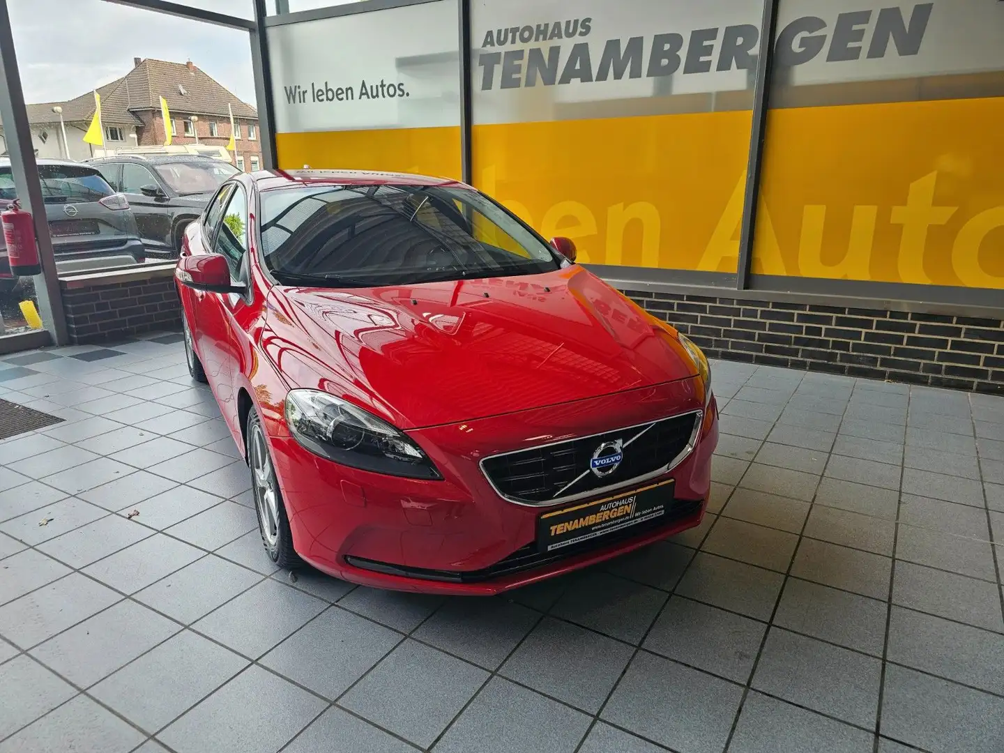 Volvo V40 You! Xenon Sitzheizung Freisprecheinrichtung Rot - 2