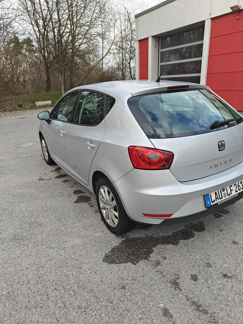 SEAT Ibiza Style Viva Silber - 2