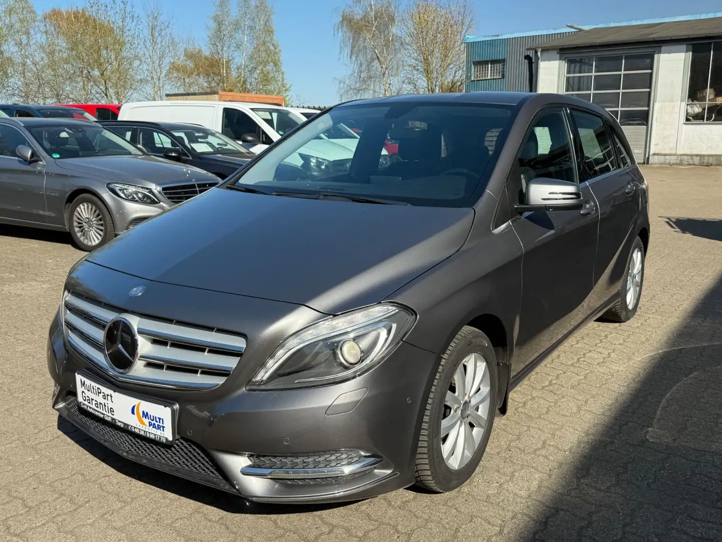 Mercedes-Benz B 200 CDI 7G-DCT/AHK/Navi/R-Cam/Bi-Xenon/Style Grijs - 1