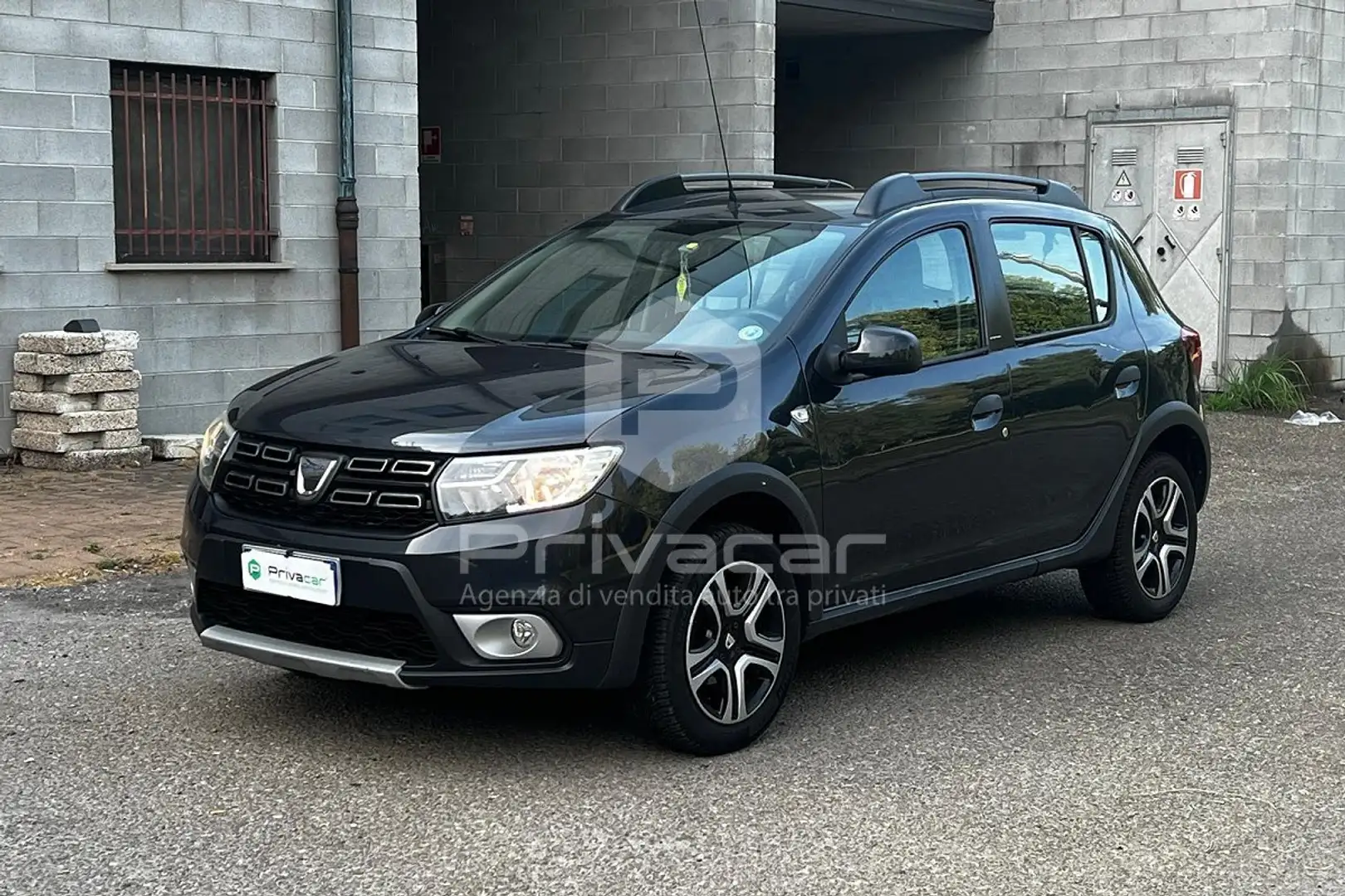 Dacia Sandero Sandero Stepway 0.9 TCe 12V TurboGPL 90CV S&S SS W Zilver - 1
