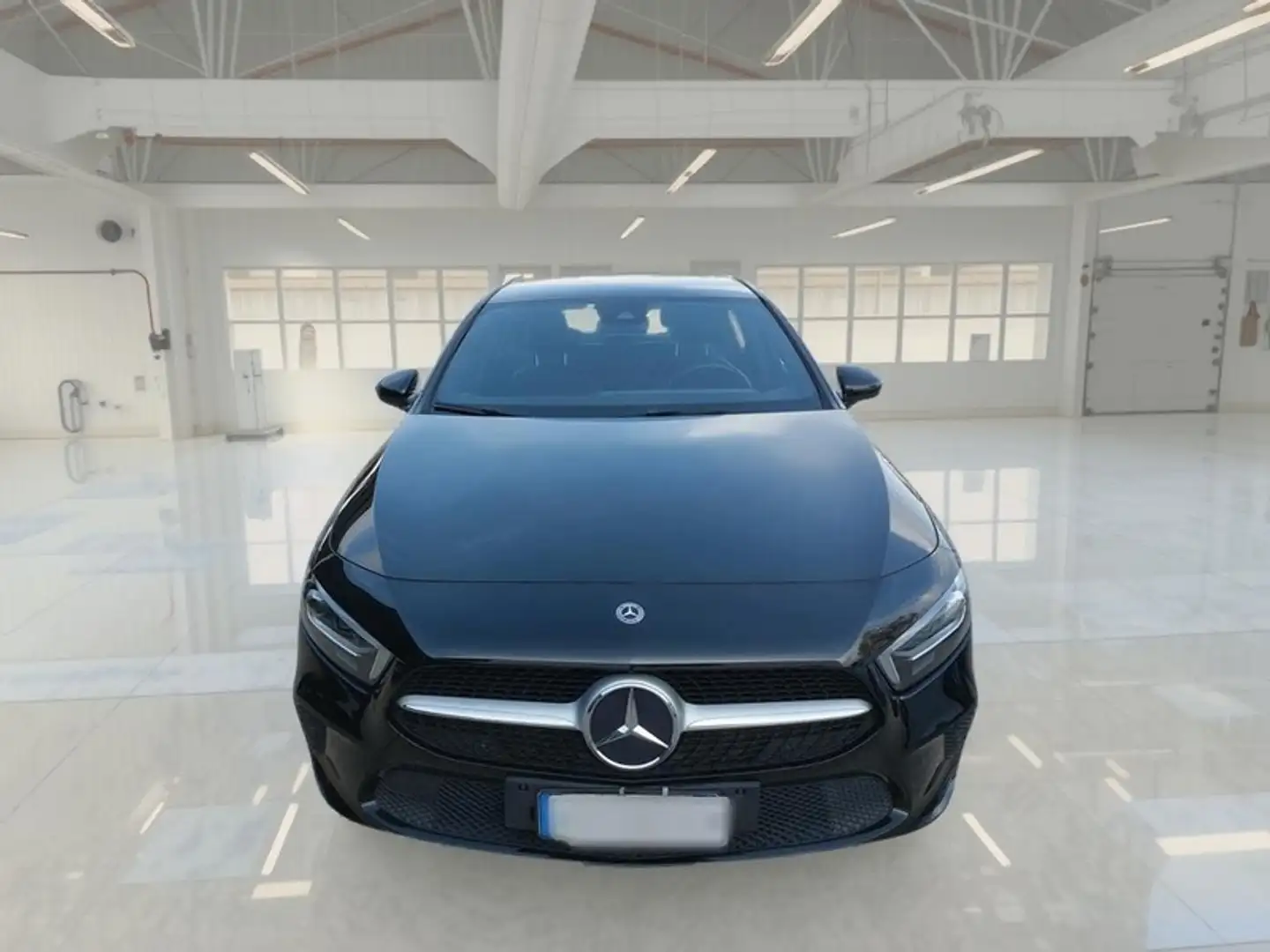 Mercedes-Benz A 180 A 180 d Automatic Business Extra 5 PORTE - 2