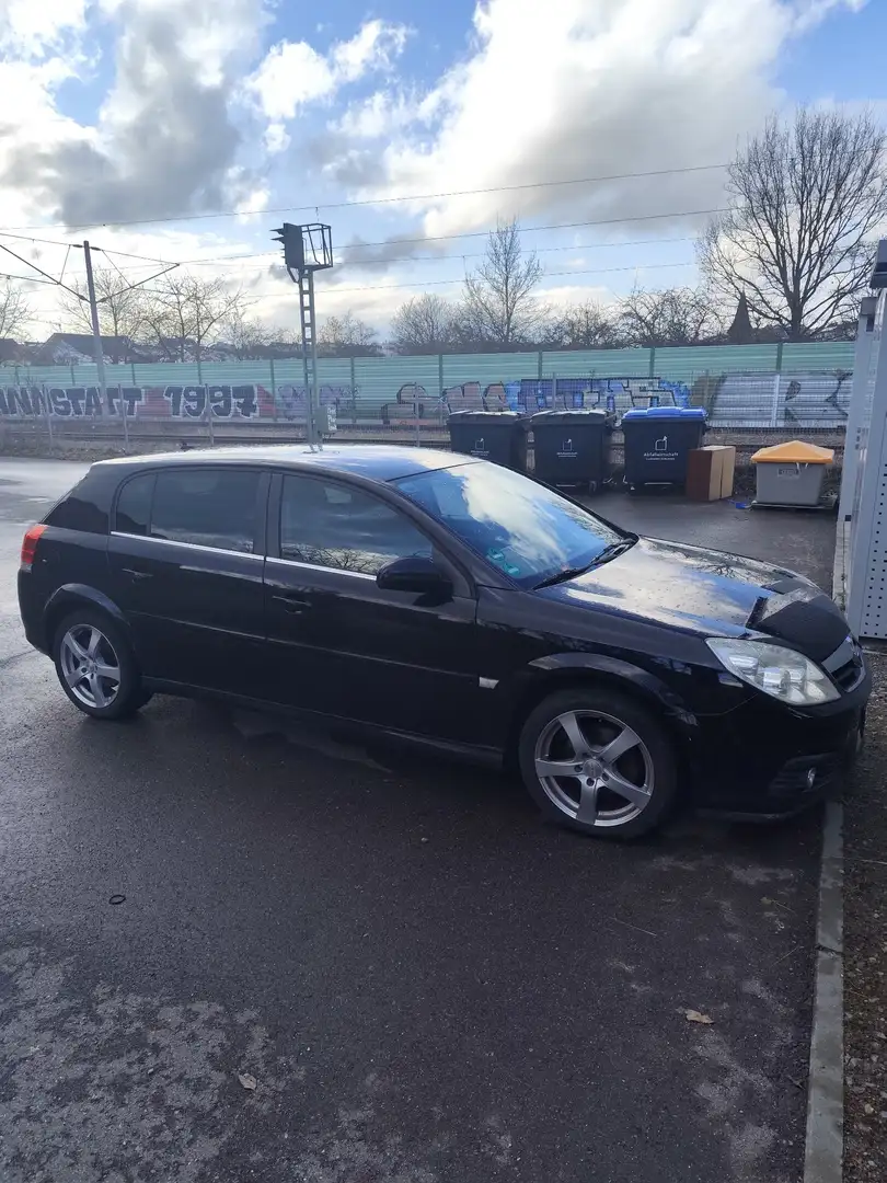 Opel Signum 2.2 - 2