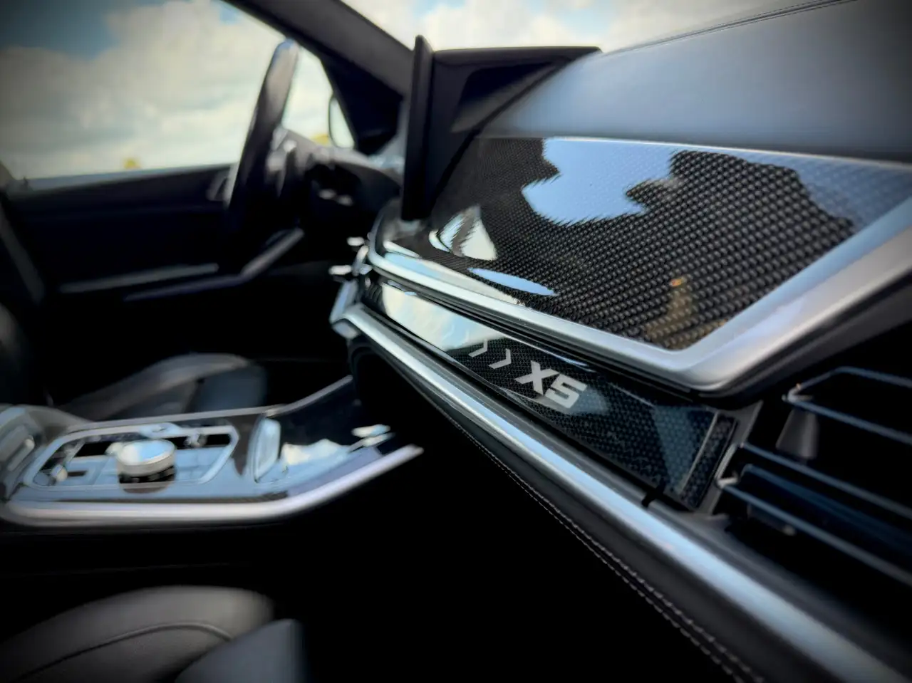 BMW X5 PHEV 3.0AS xDrive50e (360 kW), миниатюра 19