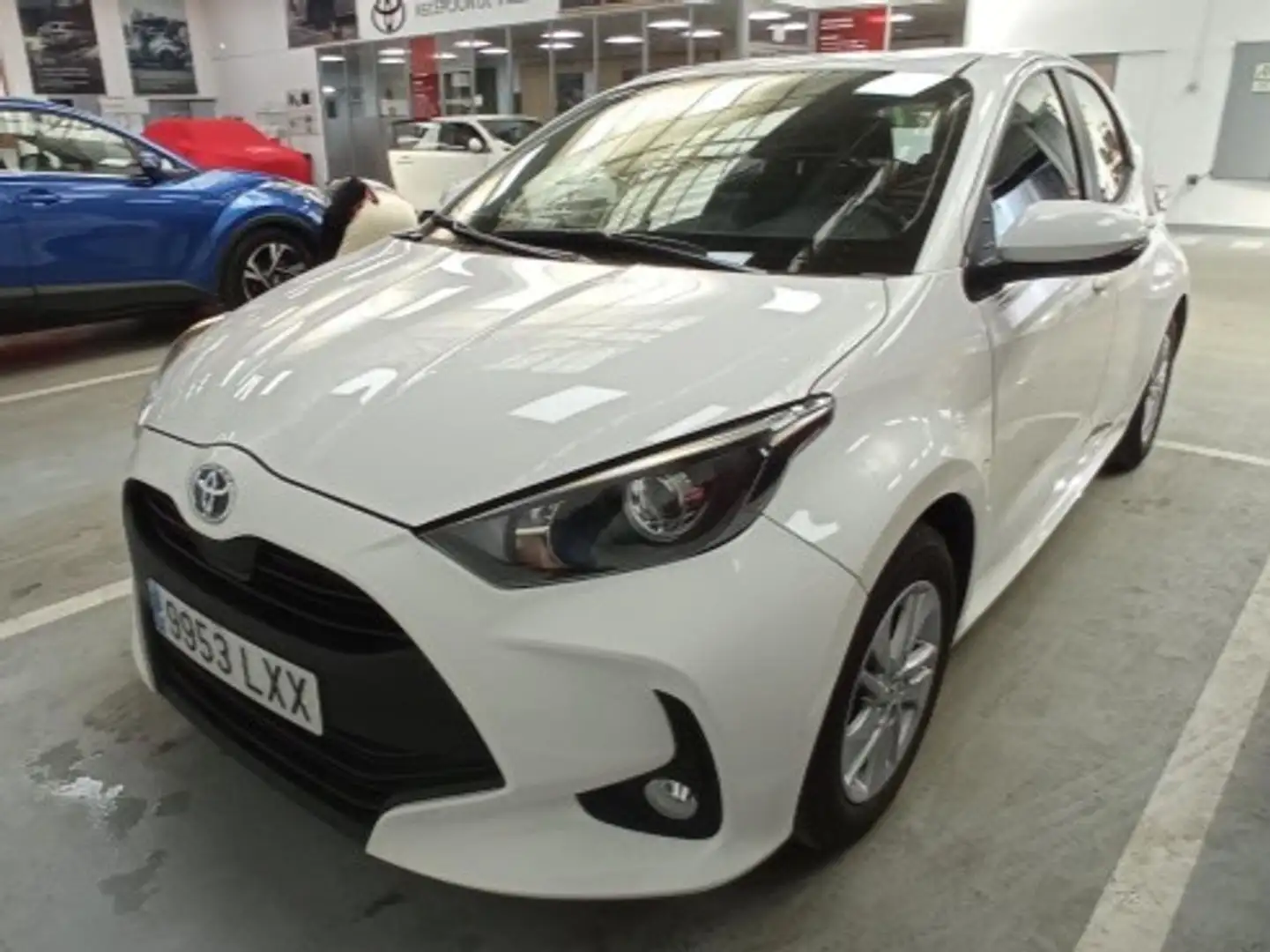 Toyota Yaris 1.5 120H Active Tech Blanco - 1