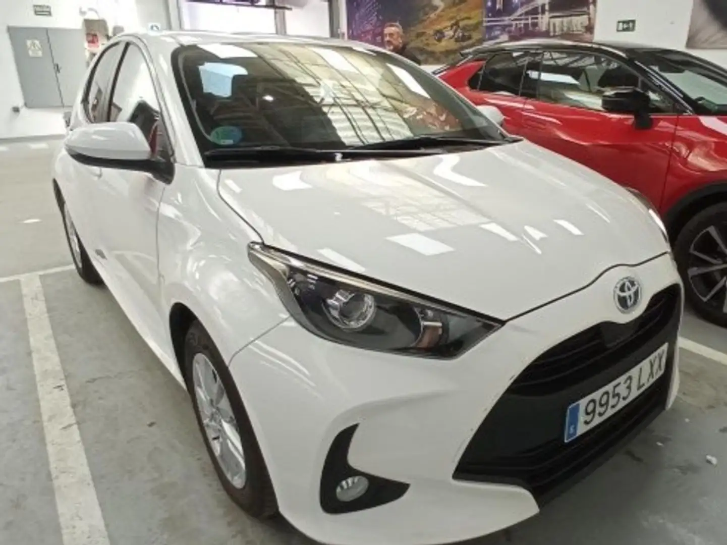 Toyota Yaris 1.5 120H Active Tech Blanco - 2