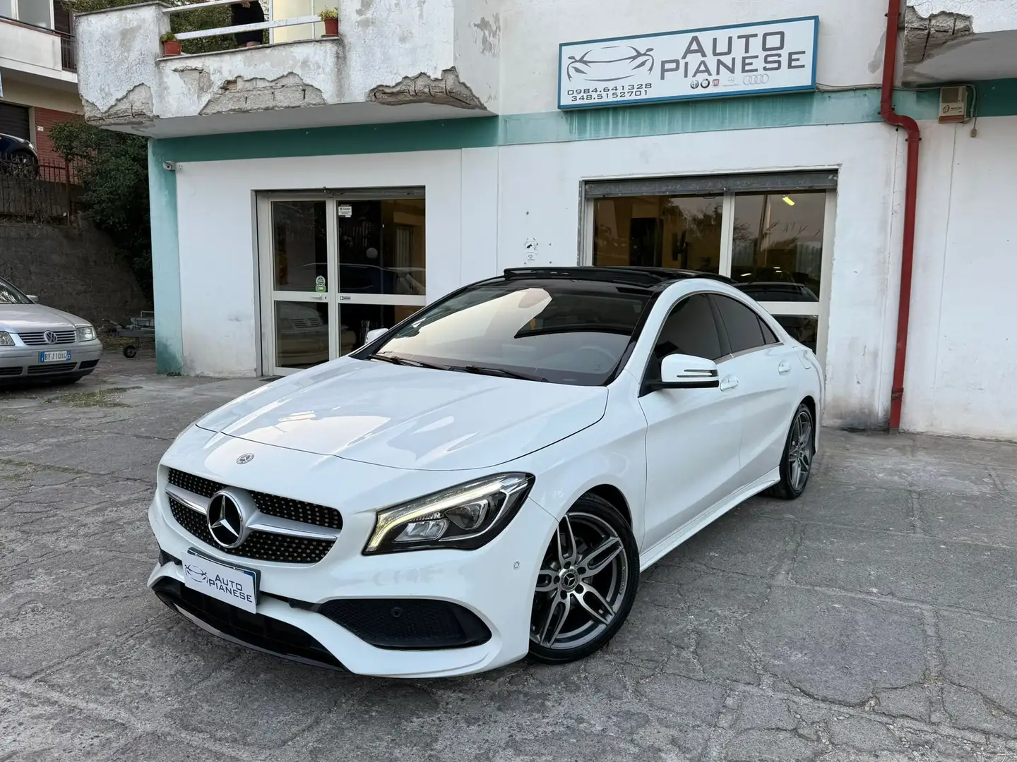 Mercedes-Benz CLA 200 d (cdi) Premium auto Bianco - 1