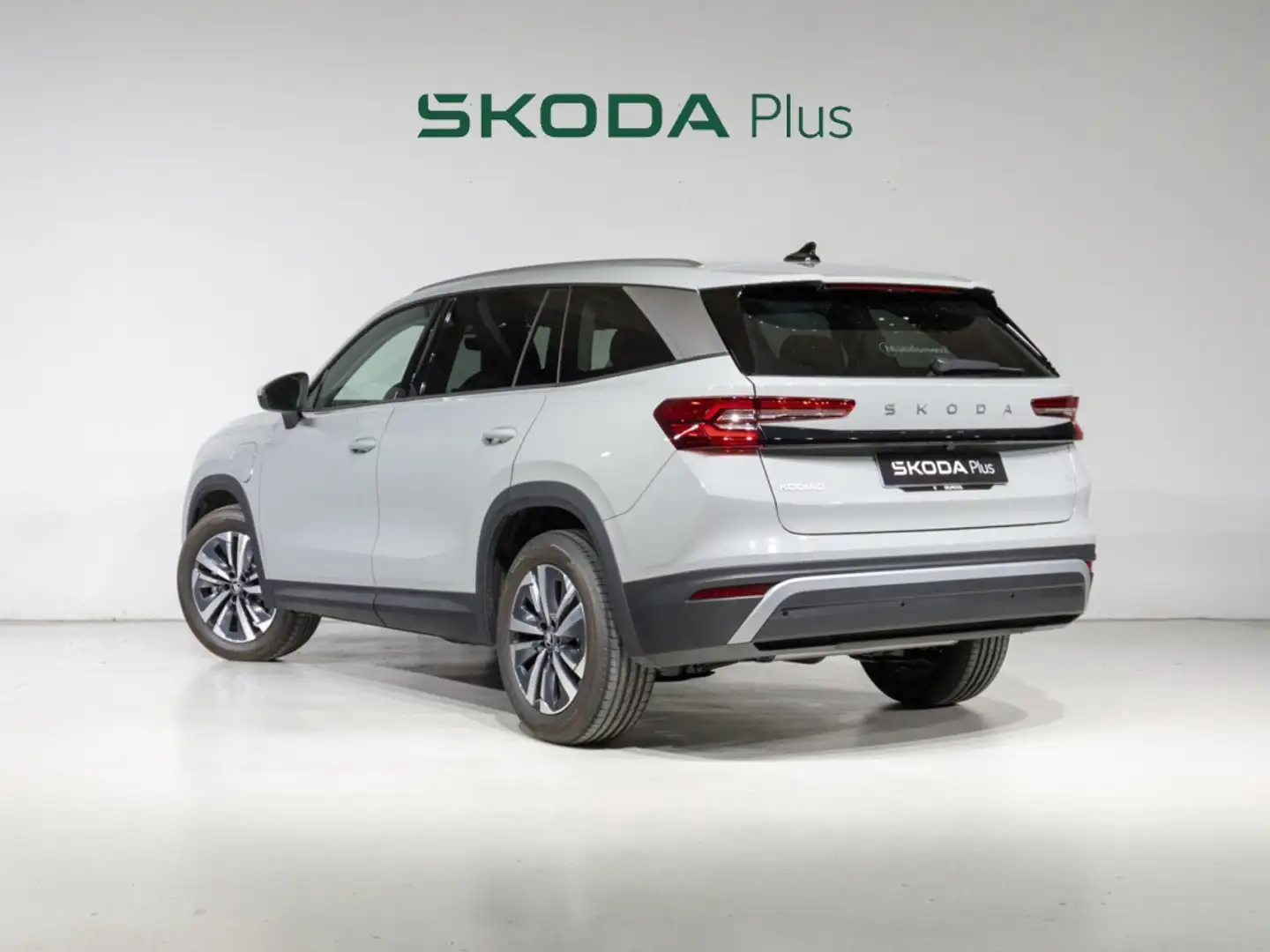 Skoda Kodiaq 1.5 TSI PHEV 150KW DSG SELECTION 5P Gris - 2