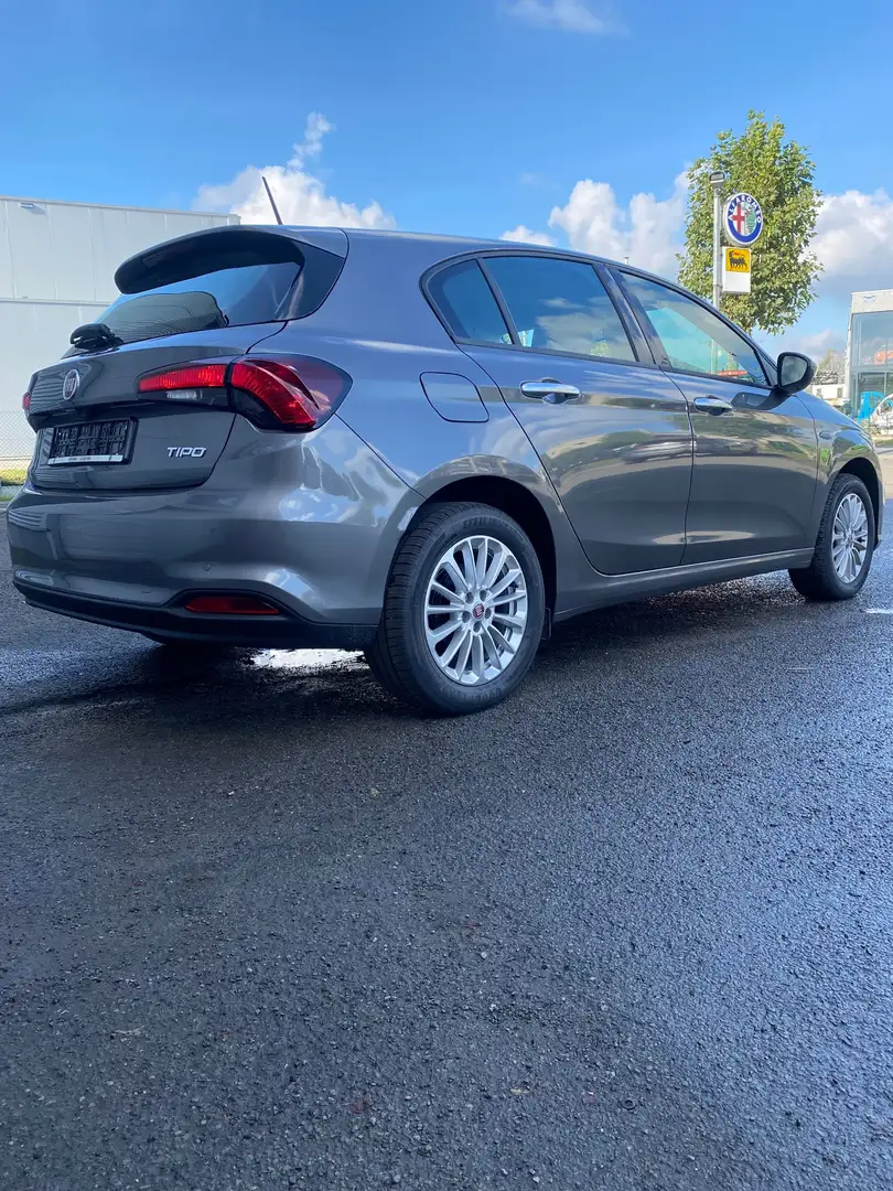 Fiat Tipo 1.0 T FireFly Life Gris - 2