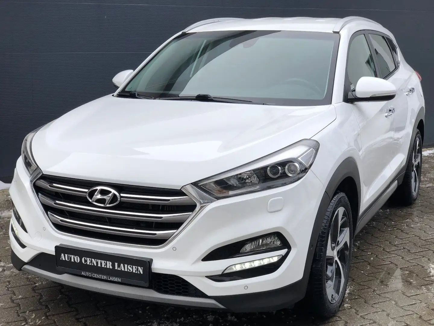 Hyundai TUCSON Premium 4WD LED Kamera Navi Keyless Weiß - 1