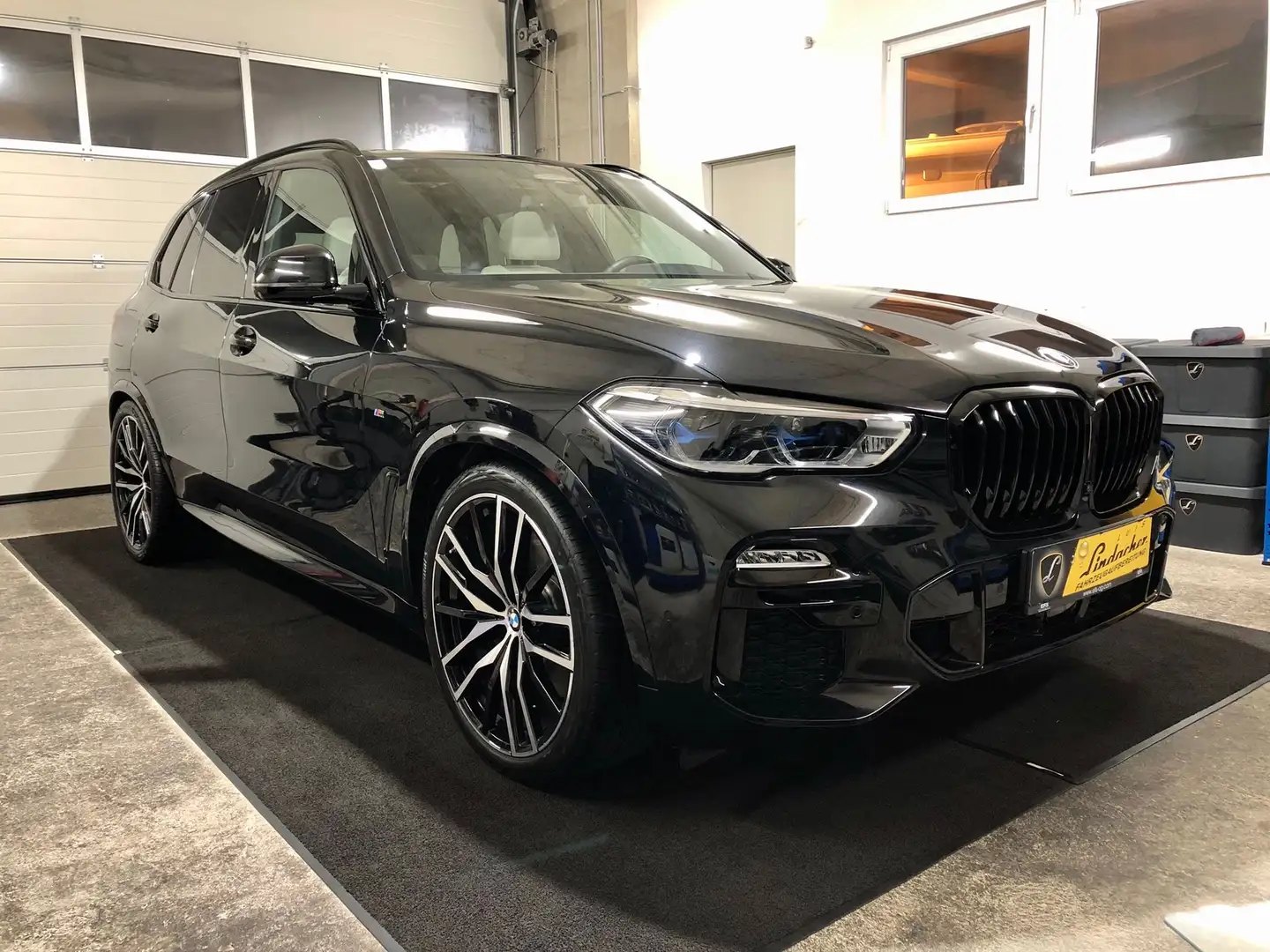 BMW X5 xDrive45e G05 XB1 Schwarz - 1