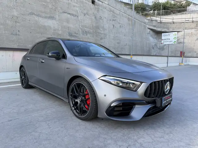 Mercedes-Benz A 45 AMG