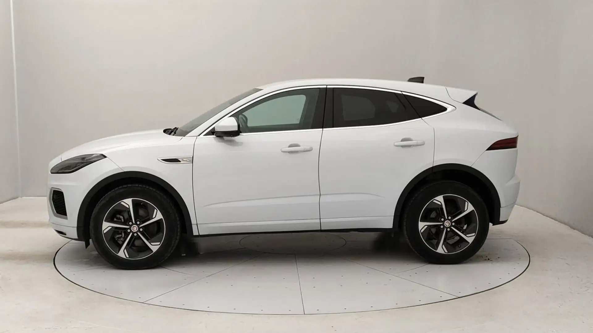 Jaguar E-Pace 2.0d i4 mhev R-Dyn.SE awd 204cv auto Blanc - 2