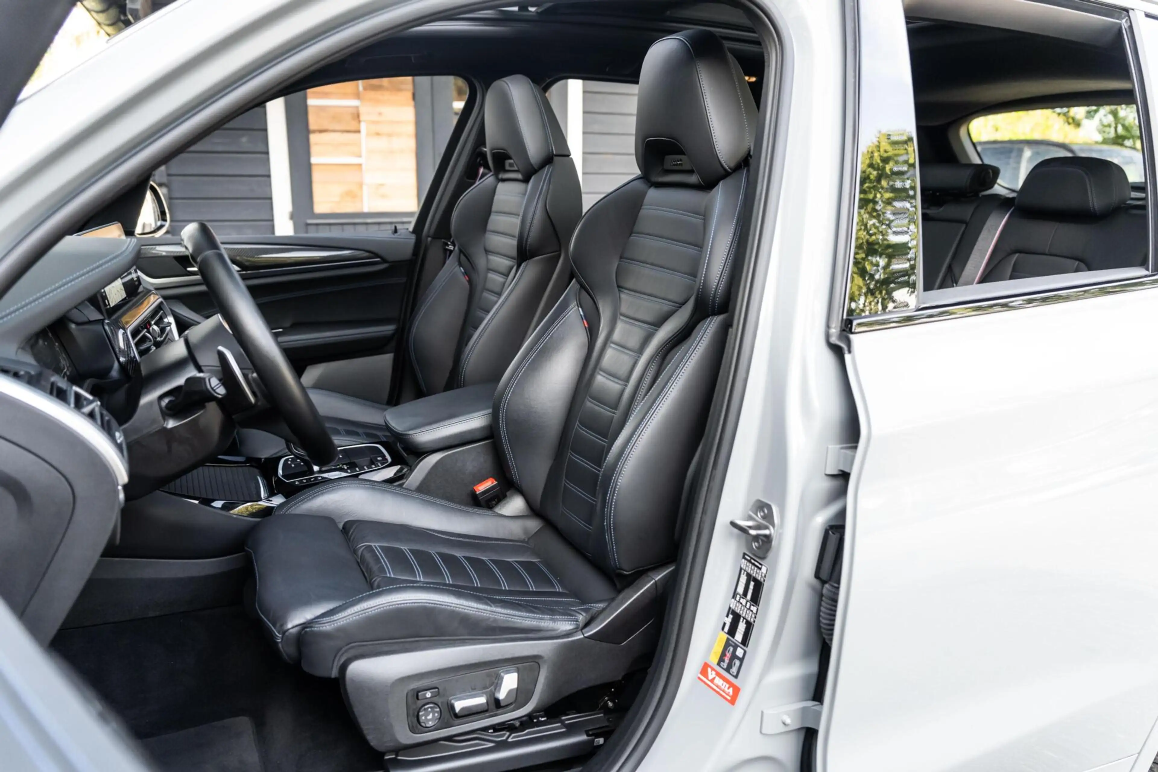 BMW X3 XDrive30e M-sport M Zetels Pano Carbon Laser Trekh — photo 21