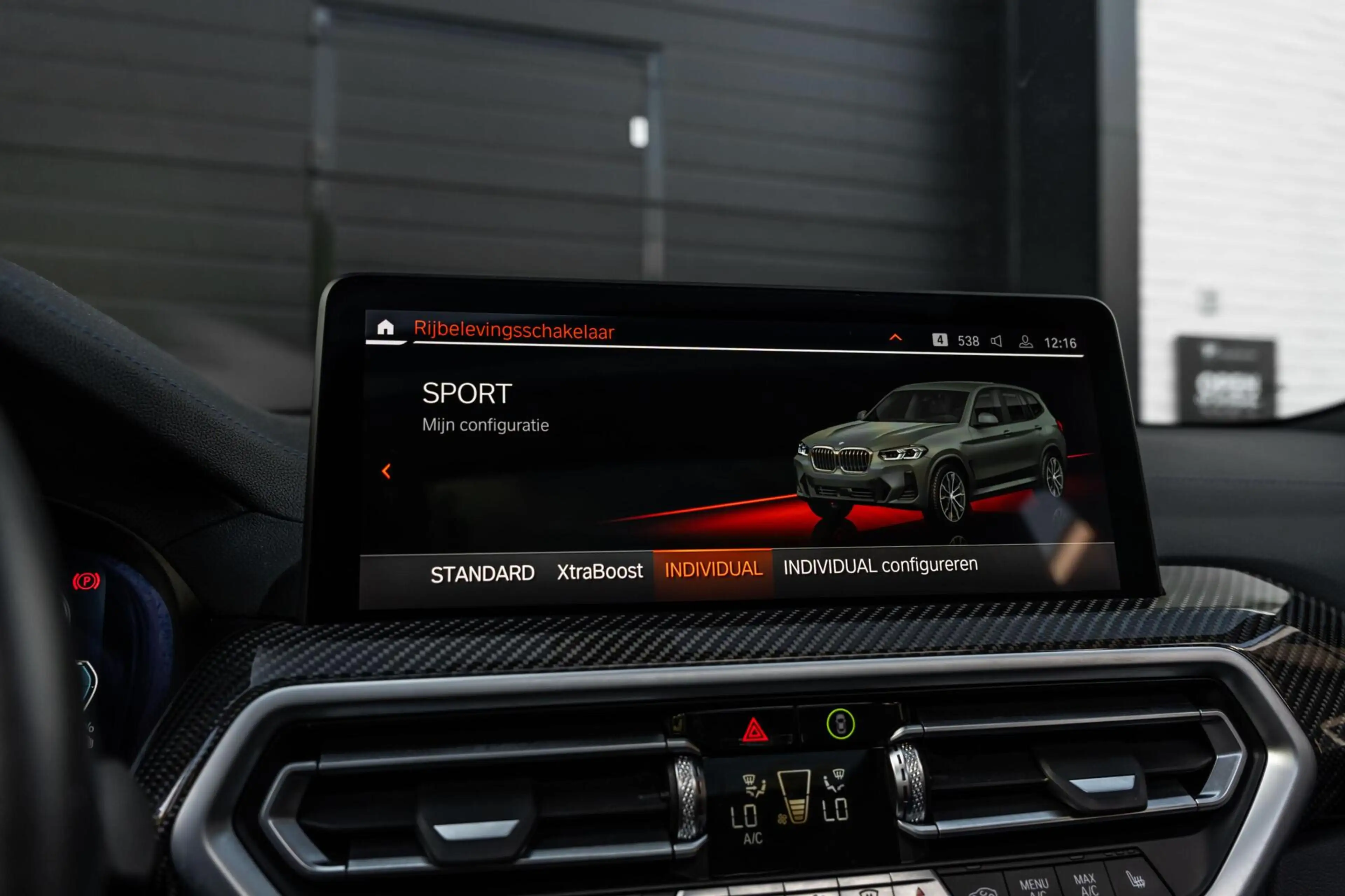 BMW X3 XDrive30e M-sport M Zetels Pano Carbon Laser Trekh — photo 31